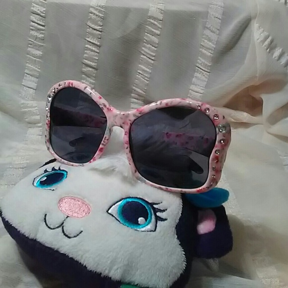 Kid'sWILD REPUBLIC $$4x20 - Picture 4 of 4